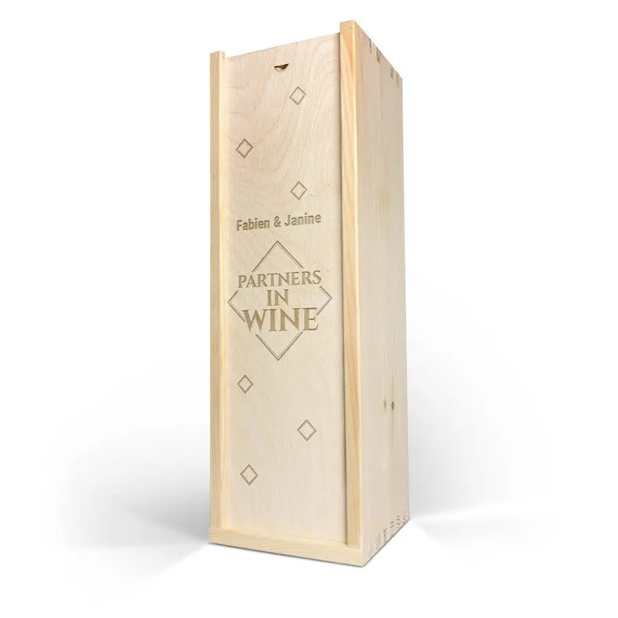 Vino in cassa incisa - Salentein - Pinot Nero