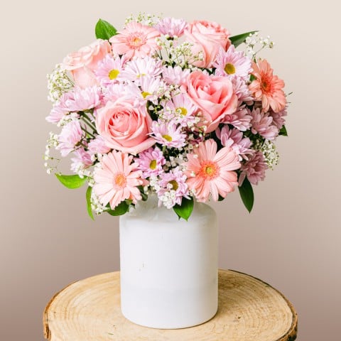 Product photo for Vestita di Rosa: Rose e Gerbere