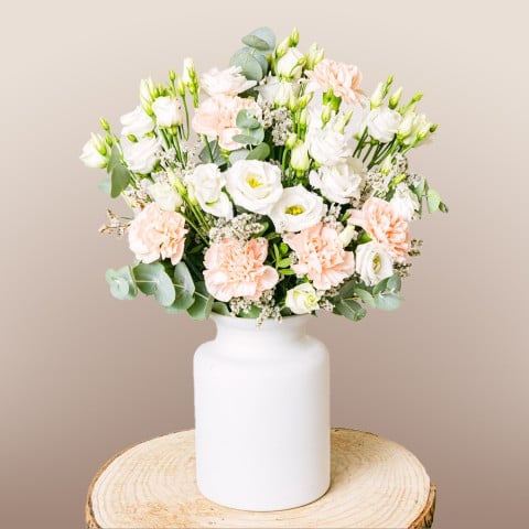 Pinky Touch: Lisianthus e Garofani rosa