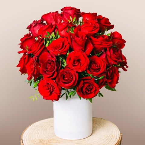 Rosso Eterno: 24 rose rosse