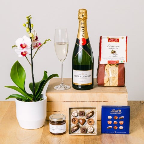 Prestigio Floreale: Orchidea e Champagne