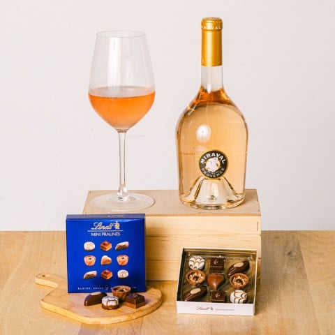 Rose Delicacy: Vino rosato e mini Praliné
