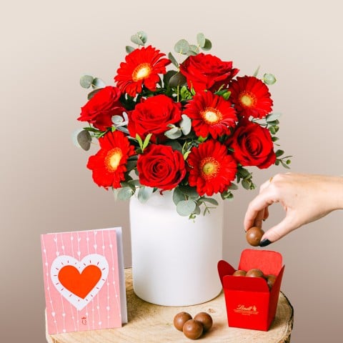 Desiderio Eterno: Rose e Gerbere