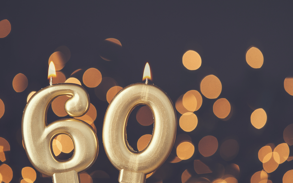 Le Frasi Migliori Per Il Compleanno Quando Si Festeggiano I 60 Anni Blog Floraqueen It