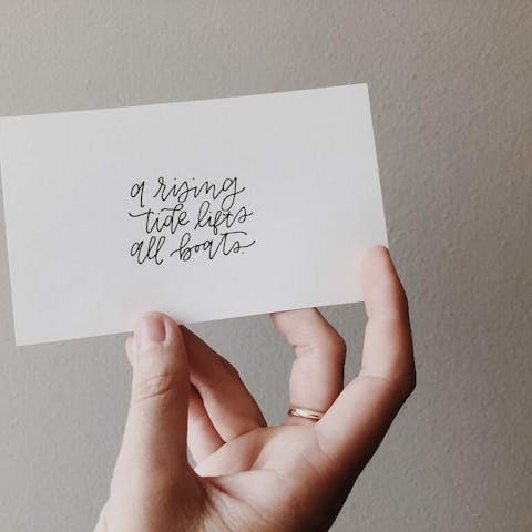 What to Write in a Sympathy Card for Someone You Don’t Know Well - Flora Queen