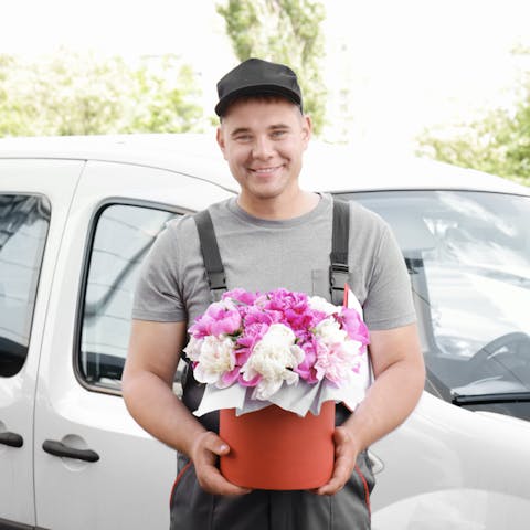 Same-day Flower Delivery - Flora Queen