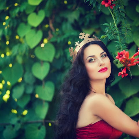 FloraQueen – The Best in Floral Delivery - Flora Queen