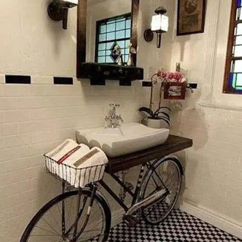 Holiday-floral-smile Flora Queen