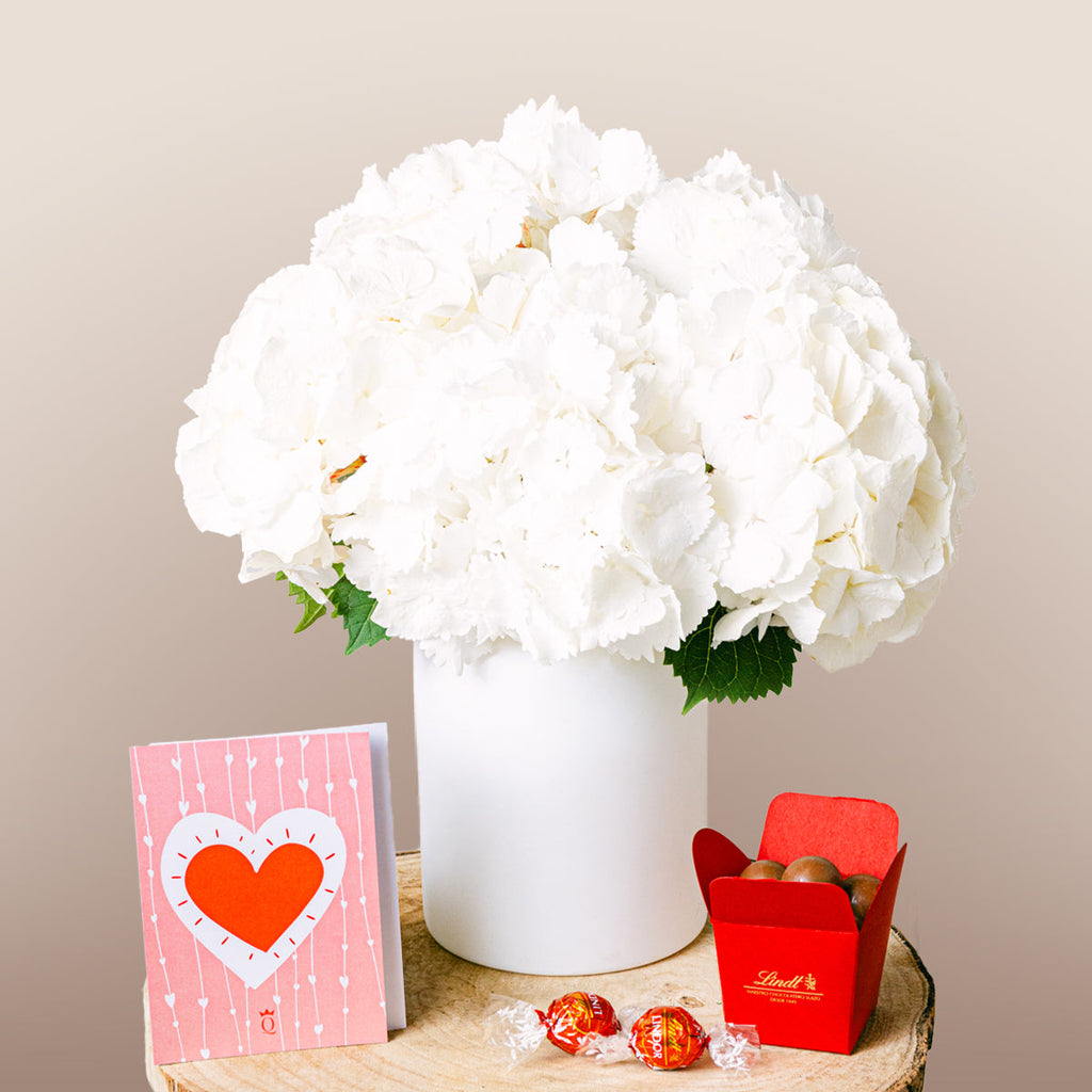 Graceful Winter Flora Queen Flora Queen